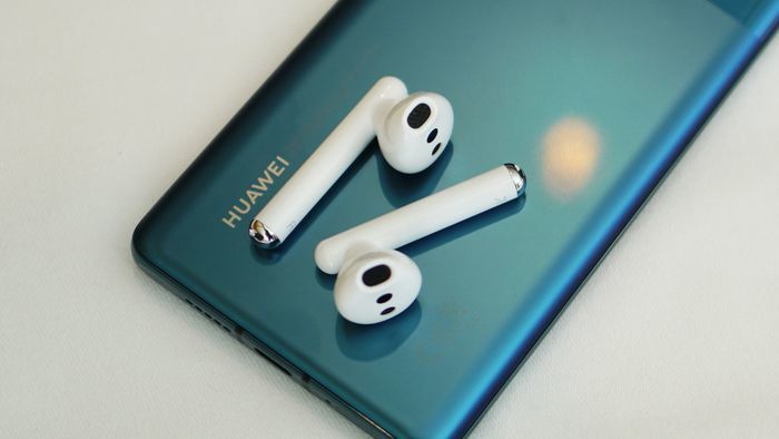 华为freebuds3上线骨声纹识别功能随身出行装备再升级