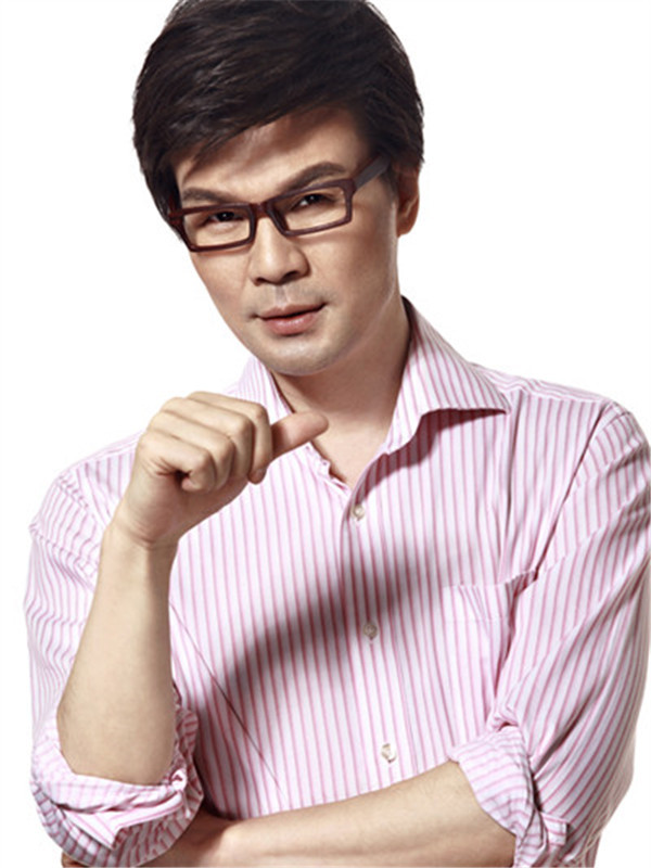 是柳岩的伯乐亲自跳舞做慈善李彬才是值得追捧的偶像