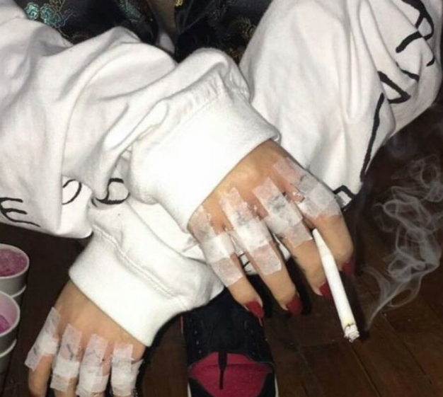 十宗罪贼扎心的伤感句子一句话代表一个故事怕你看不懂