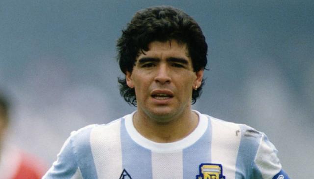 真正双标 Fifa考虑下架小罗 老马吸毒大罗荒淫怎么没事 腾讯新闻