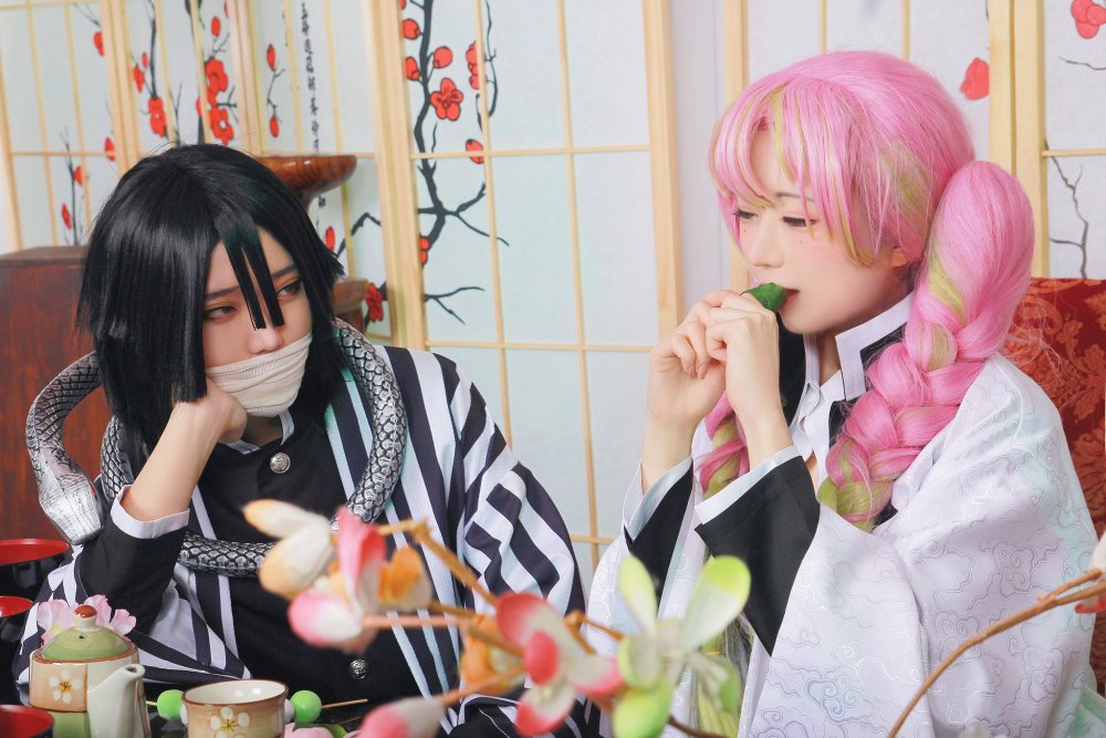 蛇柱恋柱cos真的太凄惨了我们一起去找鳄鱼老师报仇吧