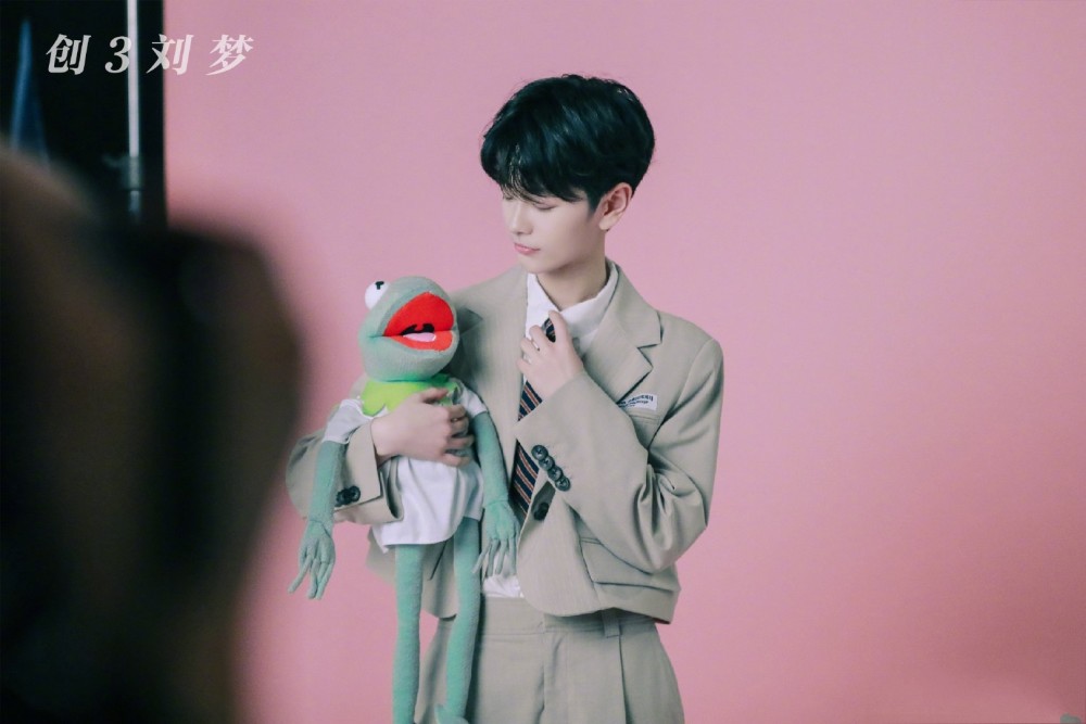 被粉色包围的宿舍和城堡也太温馨梦幻了吧!