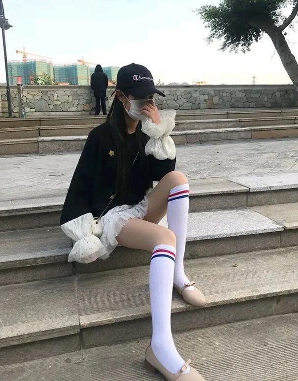 21岁学生党4个月瘦出筷子腿仅靠1份食谱减重30斤