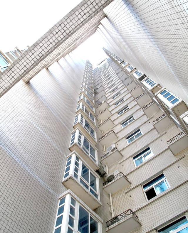 举世闻名的罗浮宫玻璃金字塔竟只是中国传统建筑中常见的天井