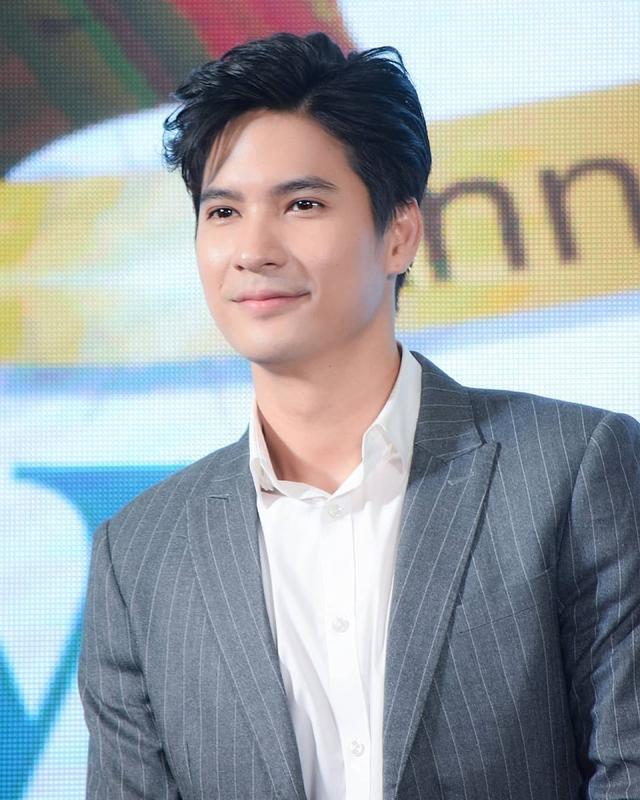 《地狱之音》男主mike老吴,他来中国留过学,据网友爆料,他还在自己ins