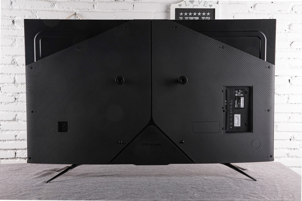 在外打拼也如家,能社交的电视机,海信e8d体验