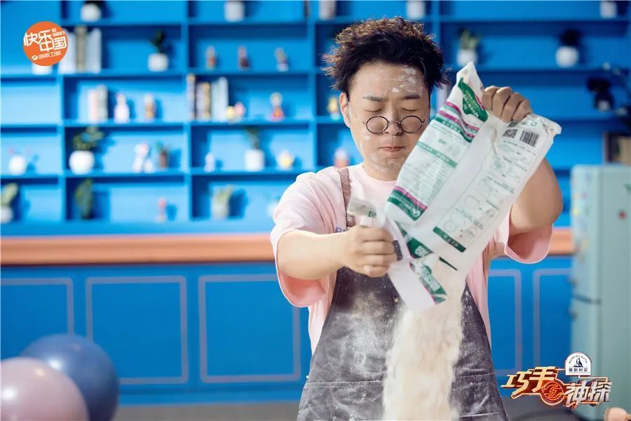 杜海涛加盟《巧手神探》成"机智"担当 解锁新技能致敬面塑艺术