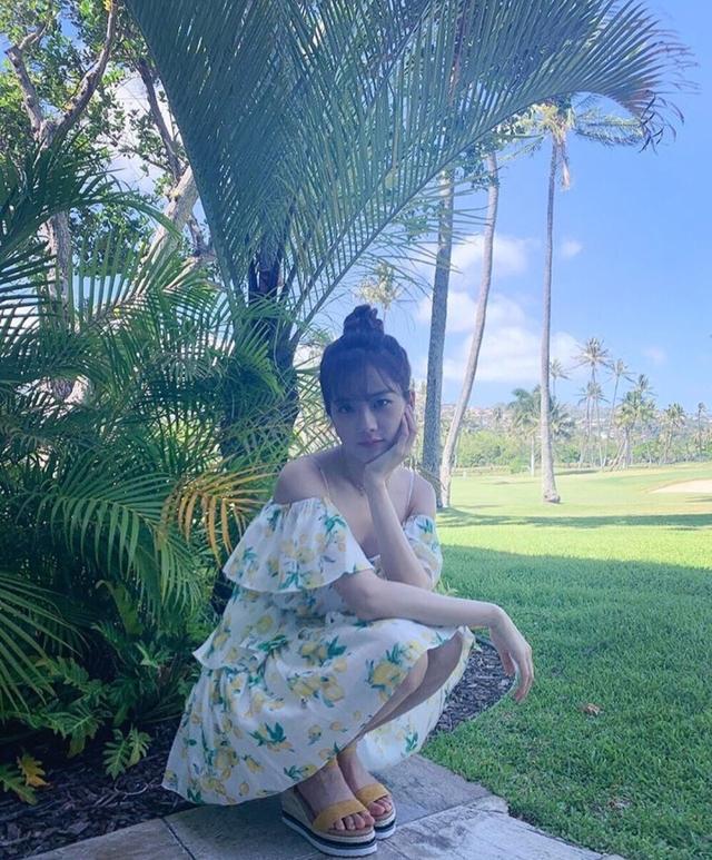 blackpink全员出动,夏威夷旅游照美上热搜,谁是你的心头爱?