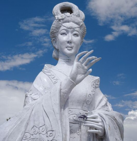 中国边界最西到过哪里?