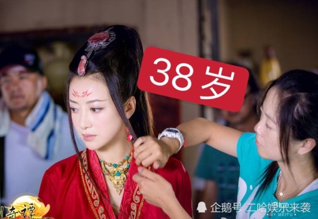 由金宜和饰演,2007年10月12日出生于浙江