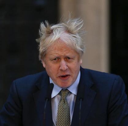 本以为英国首相的儿子够韩范了,当看到英拉儿子,鲜肉欧巴既视感!