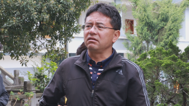 施继平到姚关战区督导脱贫攻坚挂牌督战工作