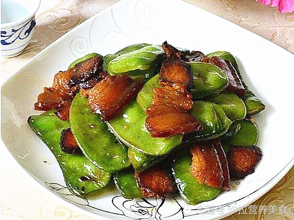 它是"豆中之王",吃它相当于15个鸡蛋,补锌,暖脾胃除湿热