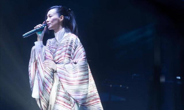 香港女歌手翻唱少女的祈祷被封沧海遗珠网友赞完胜杨千嬅