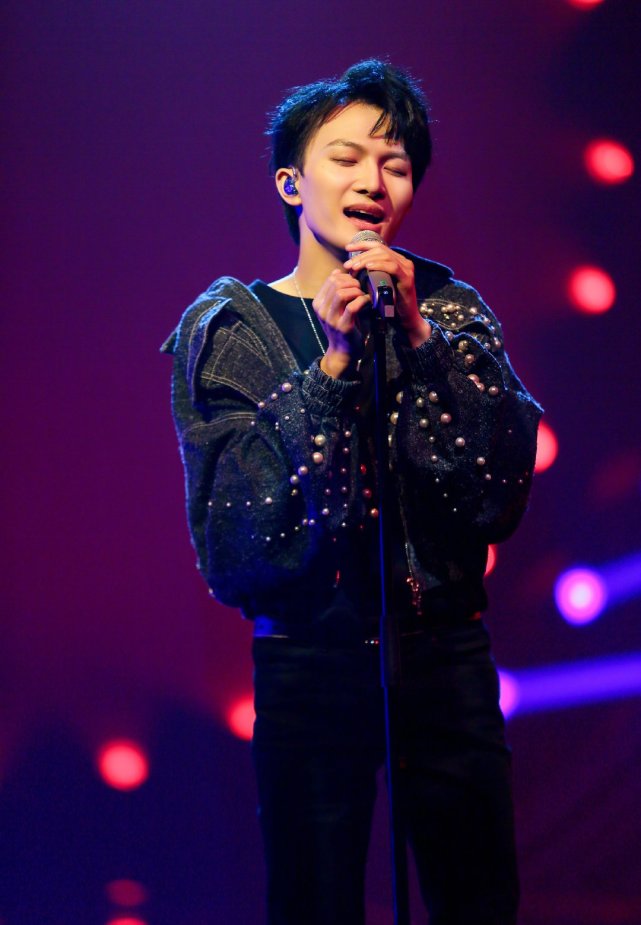 《歌手2020》第十期,华晨宇再度夺冠,首发嘉宾全部"安全"