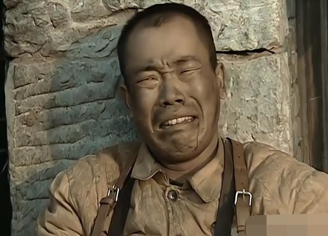 摘要:《亮剑》中,段鹏率领的突击队打进了一处城镇,占领了一个仓库,留