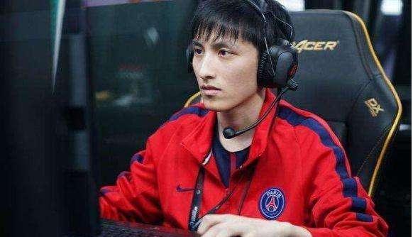 DOTA2查理斯被网友戏称代打选手？职业选手三转一有多难