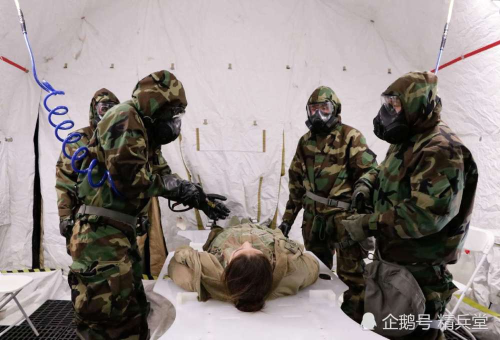 美特种兵挨家挨户收尸,纽约四大火葬场焚尸炉爆满:出动军队焚尸