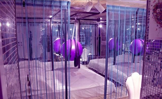 情侣酒店的"瑜伽球"功能太多,长知识了