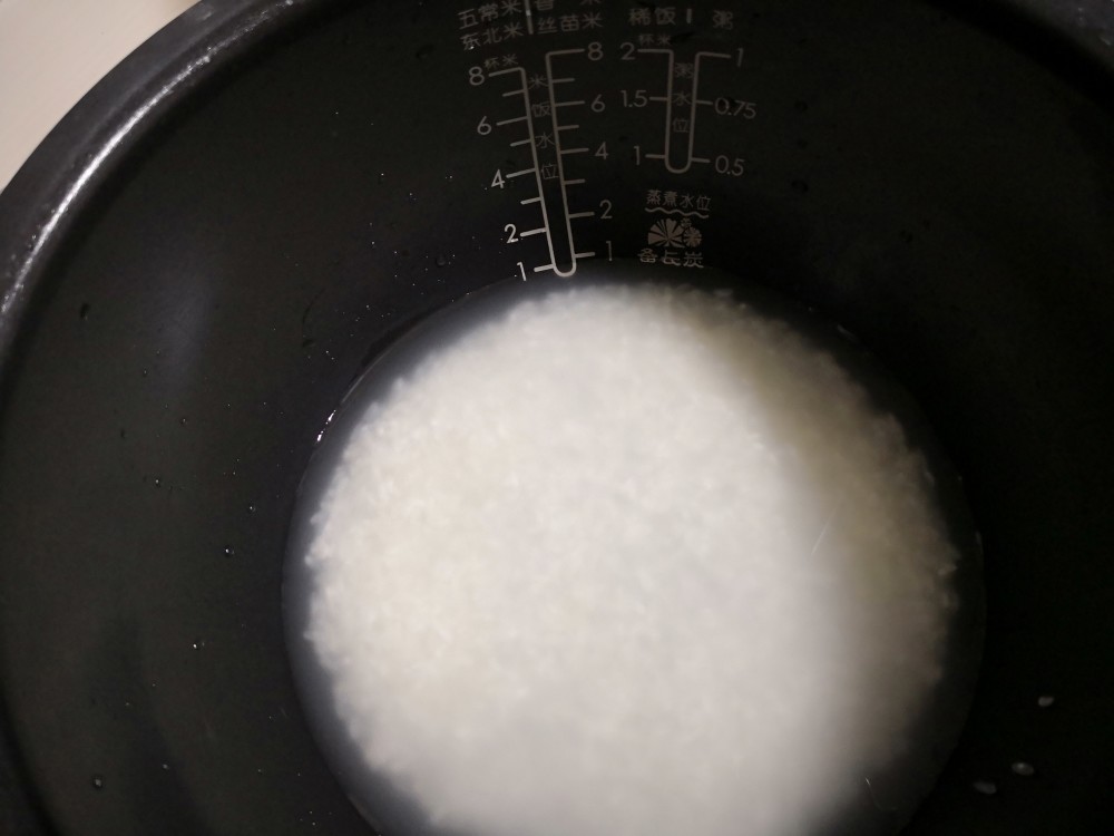焖米饭时 万万不可直接加水煮 教你一招 米饭粒粒分明还香软 腾讯新闻