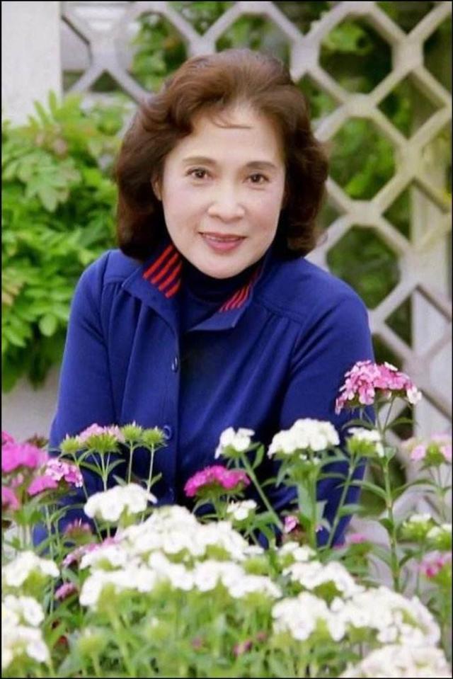 人民艺术家秦怡绝版旧照岁月从不败美人真心美了一辈子