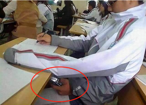 学生考试奇葩作弊方式:大腿上写答案,饮料盒做夹层,各显神通