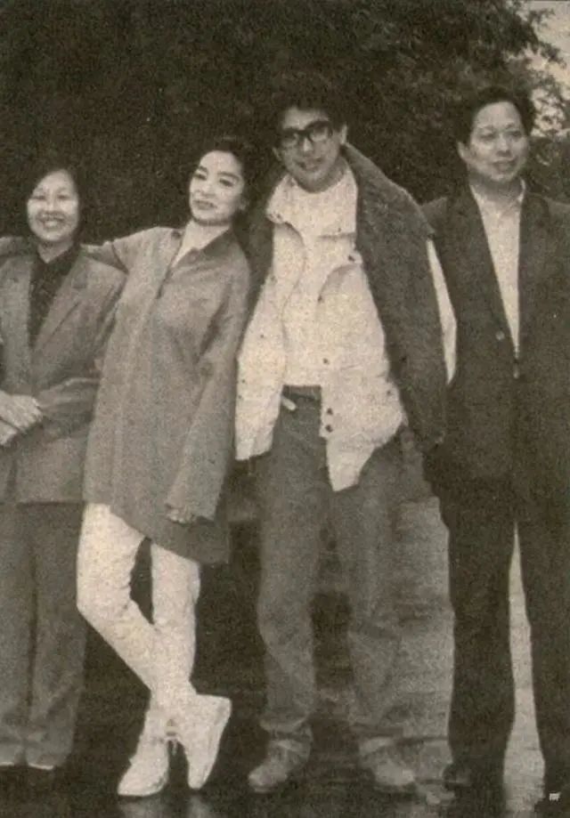 林青霞|林青霞与河南亲姐：失散36年才见面，两人活成一天一地