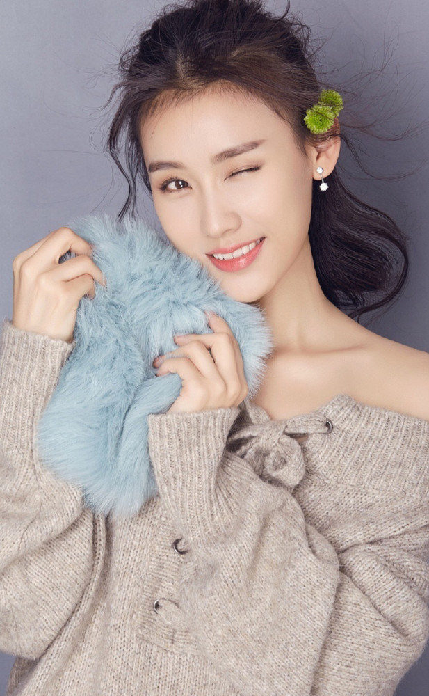 女神王婉中第4642期气质潮流美图欣赏