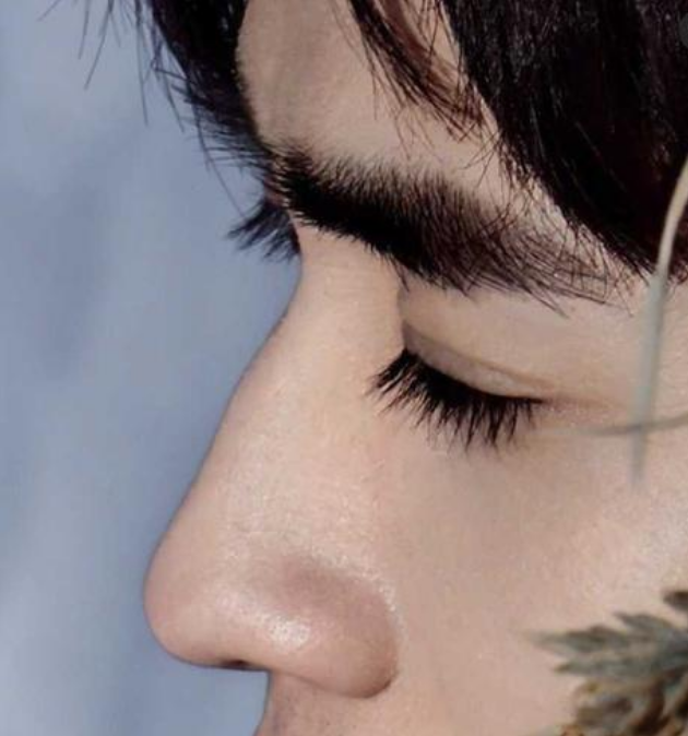 "睫毛可以荡秋千"的男星,朱一龙吴亦凡上榜,看到千玺:心动了!