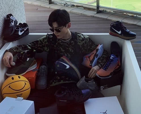 四位爱鞋如命的男星