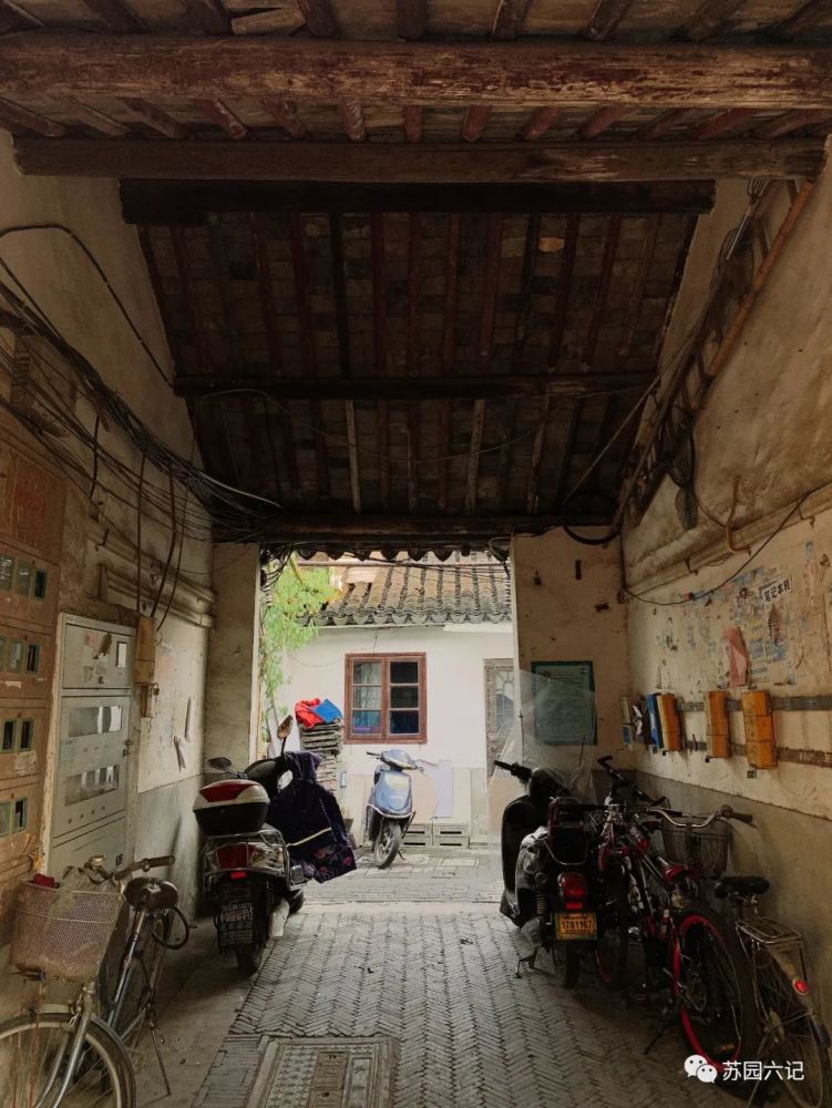 苏州人从来不这么称呼唐纳故居或者叫唐纳,而是叫马家墙门里的马家