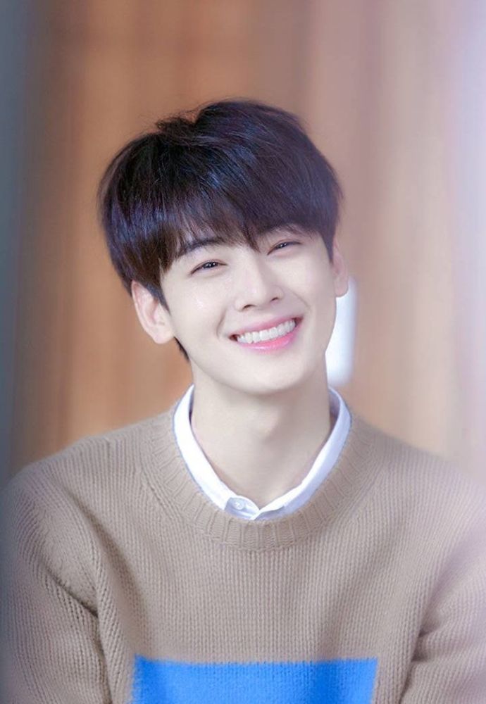 同样是"治愈系笑容",肖战阳光,张艺兴可爱,看到千玺:太甜了!