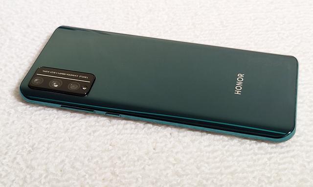 荣耀play4tpro上手评测酷玩科技爱好者的首选新装备