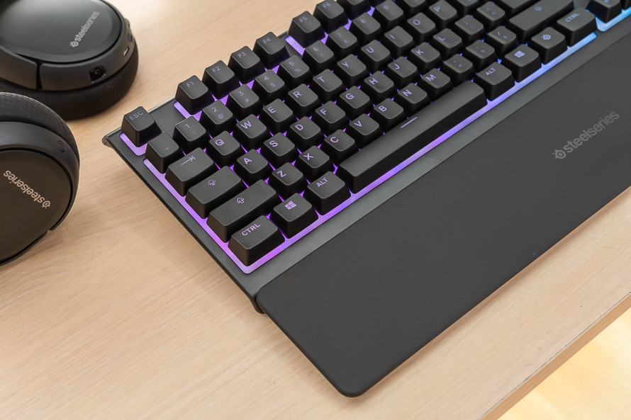 赛睿apex 3游戏键盘评测:继承旗舰设计的高性价比之作_腾讯新闻