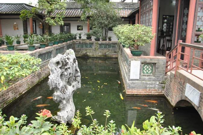 东莞这一景点,藏在闹市里的岭南园林,窥见时光的痕迹