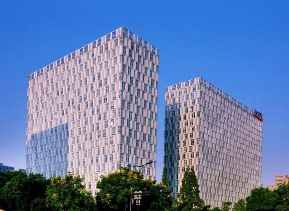 马云花12亿建的支付宝大楼,为啥在这个二线城市?
