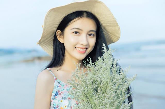 回眸一笑百媚生笑起来很好看的星座笑容有亲和力心肠也很好
