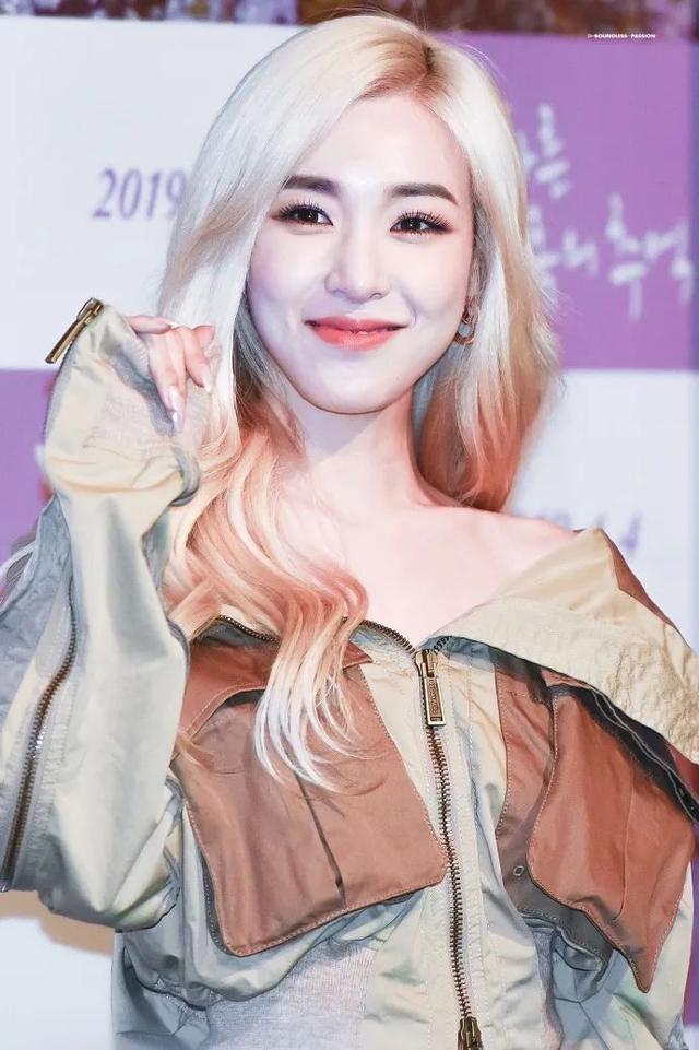 苏志燮的新婚妻子赵女士,笑起来比孙仙还媚?