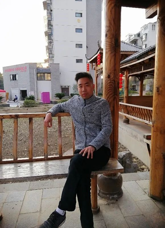 吕恺聃清华中学余勇超县级课程授课教师名单婺源中学:程金媚,江建斌