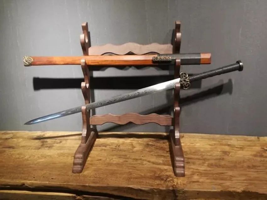 大英博物馆|唯一现存完整的汉剑，堪称国宝级藏品，无奈流落到大英博物馆