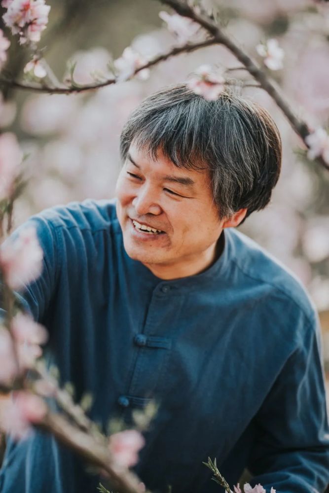 恣肆无忌 孤傲不羁的易学传承人刘少华