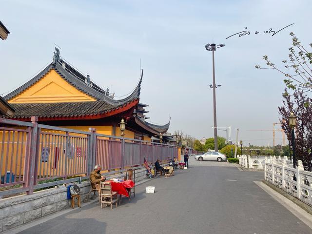 上海静安区有一座著名的静安寺 而宝山区有一座宝山寺却鲜为人知 静安寺 宝山区 静安区 罗店古镇 宝山寺 上海