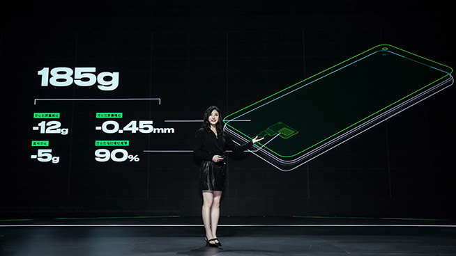对于oppo ace2相机的取舍问题,oppo手机产品经理吴荻在媒体采访期间