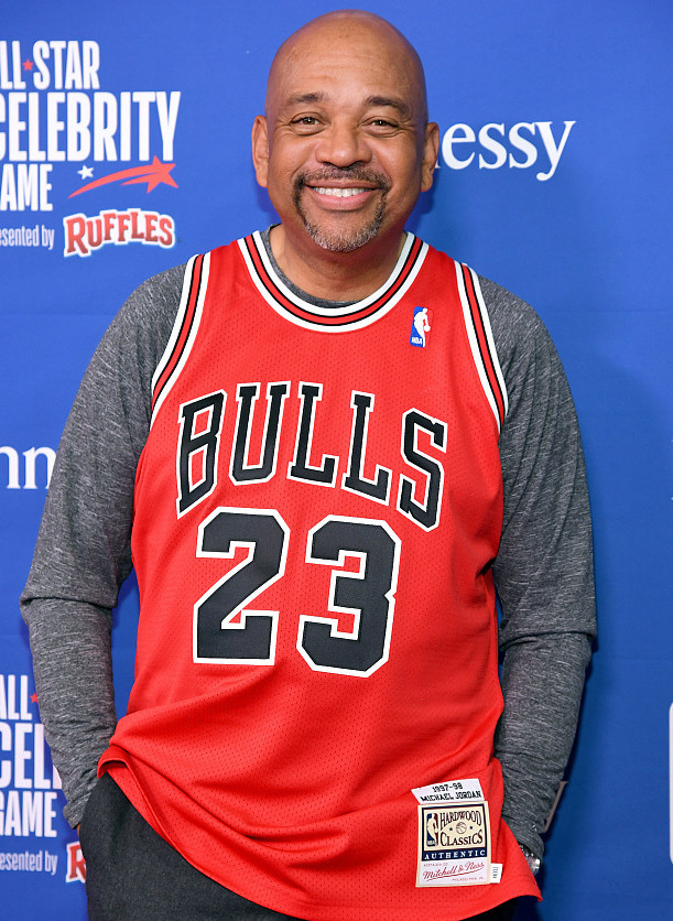 Nba云专访 斯皮尔斯解析赛季最佳恢复方案需将球员集中隔离 体育 腾讯网