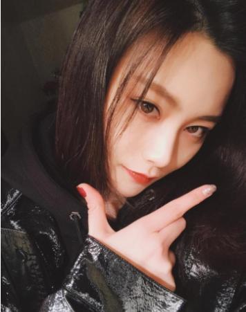 而尚语贤其实也是艺名,而她的真名事实上是尚成涔,第三个字也有种生僻