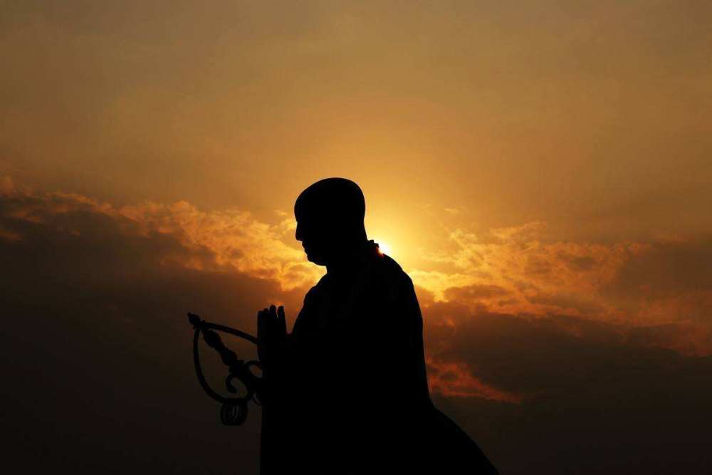 常建|心烦意乱时读一读常建这首诗，比读任何的佛经都有用，让人更宁静