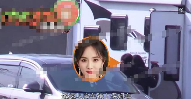 杨幂爱的太卑微?为魏大勋在车内苦等一天,只为一起回酒店?
