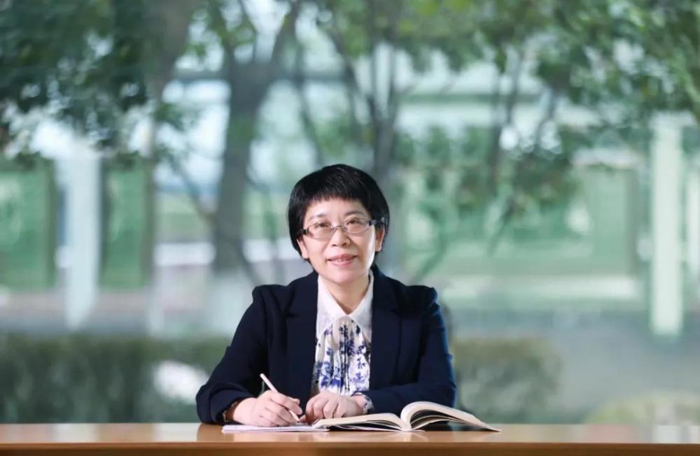 杭州学军中学陈萍校长:懂得珍惜 才配拥有_腾讯新闻