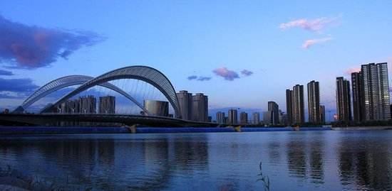 全国各省gdp排名2019最新消息_2019全国181个千亿GDP县市区排名:最强区超6个省!