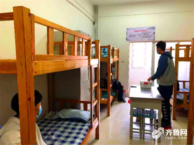 合理铺设床位,网上订餐宿舍就餐……济南市技师学院开学这样防疫|济南